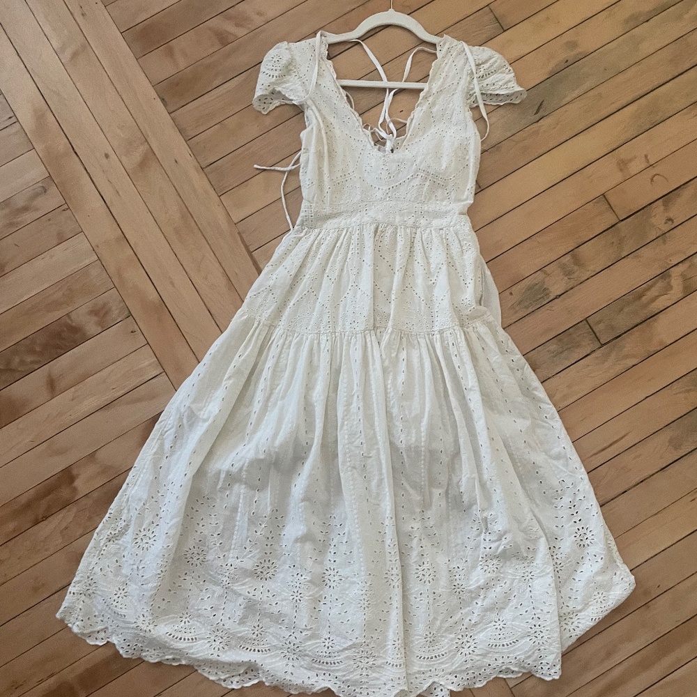 White maxi dress